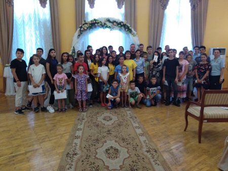 Астраханский ЗАГС участвует в освещении темы «Безопасного детства»