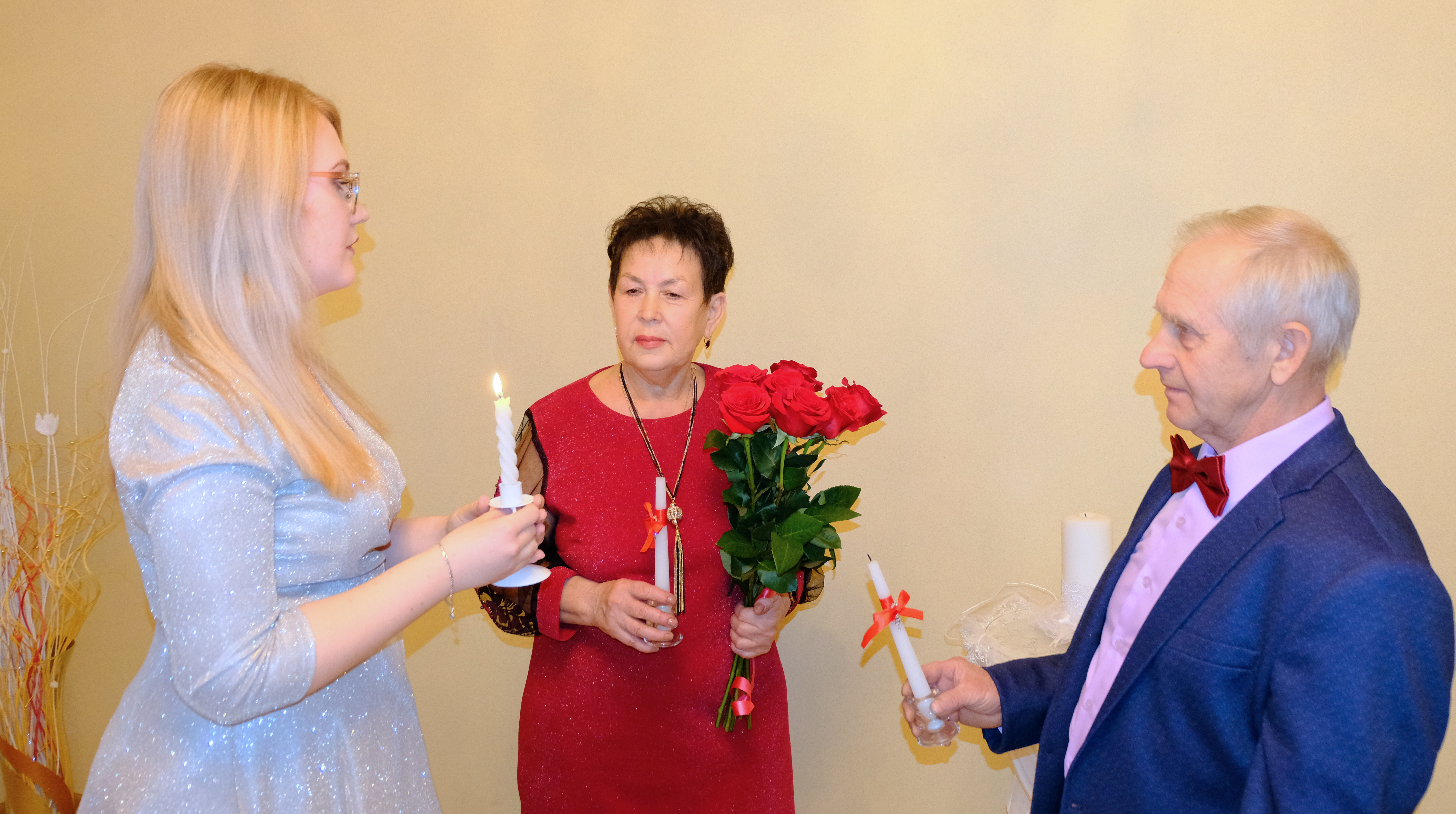 40-летний юбилей свадьбы отметили в астраханском ЗАГСе